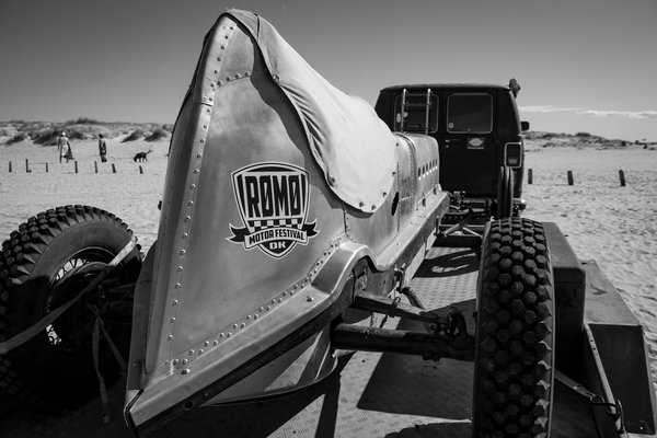 La carrosserie résistante et les normes de sécurité routière